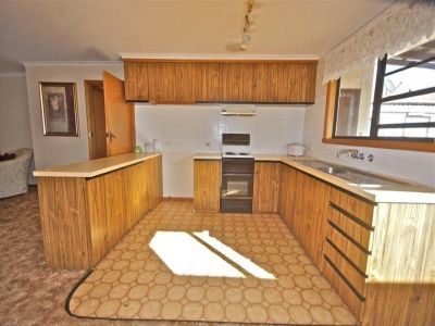 3
 
 
 
  
 
 
 1
 
 
 
  
 
 
 2
 
 
 
 
 
 
 
 25 Henry Street, SHEFFIELD TAS 7306, Sheffield - Thumbnail 5