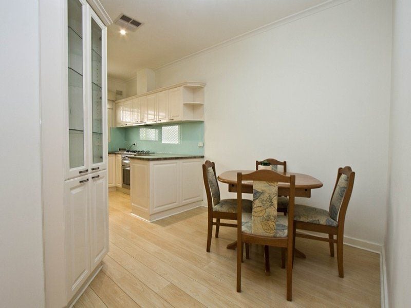 2/48 Partridge Street Glenelg 5045