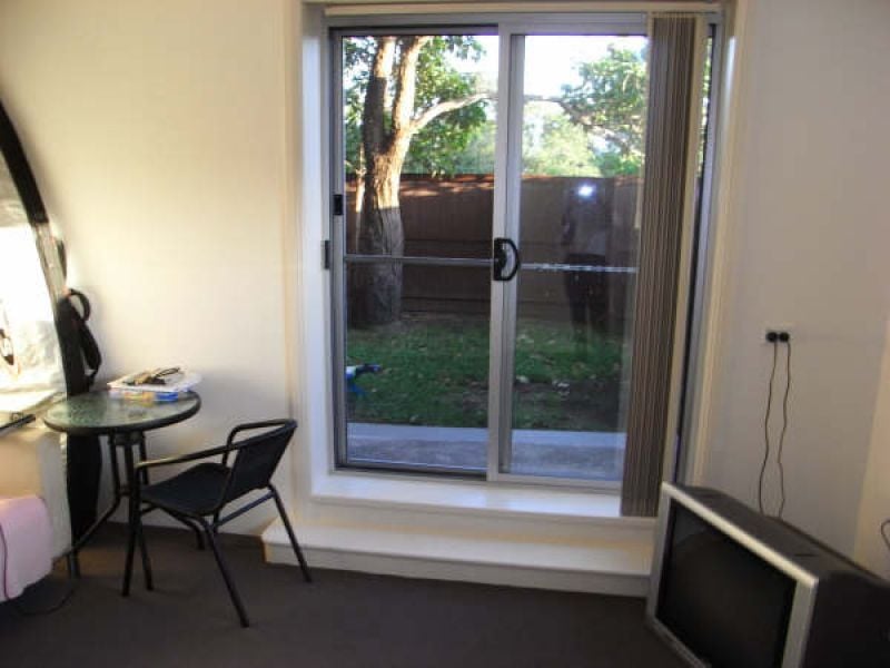 53 Caronia Ave, Woolooware - Thumbnail 3