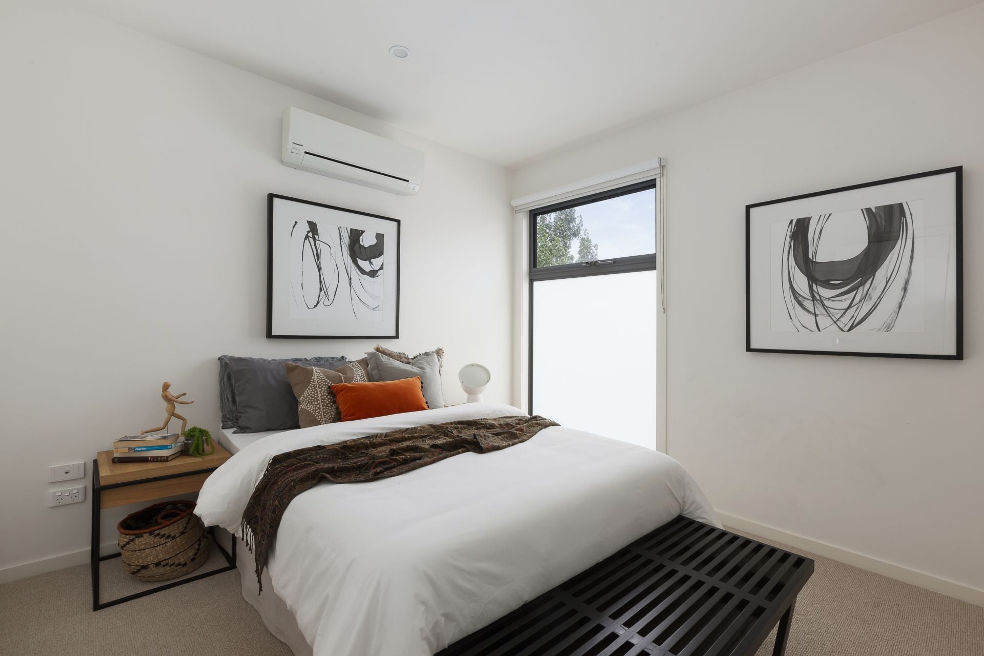 Quality Comfort, Leafy Locale