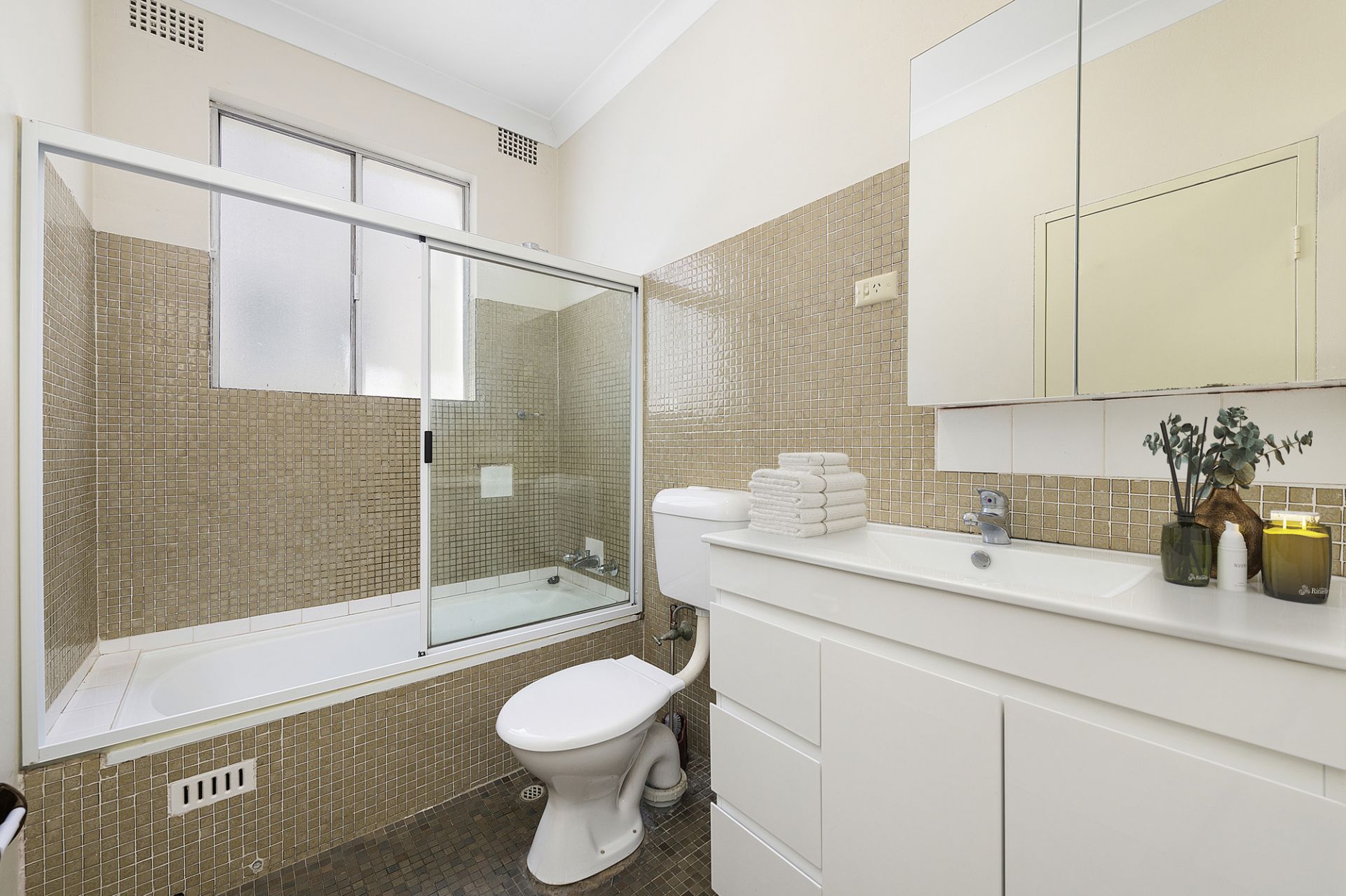 18/58-60 Burlington Road, Homebush, Homebush - Thumbnail 5