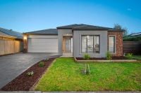 9 Yammerbook Way, Cranbourne East VIC, Cranbourne East - Image 1