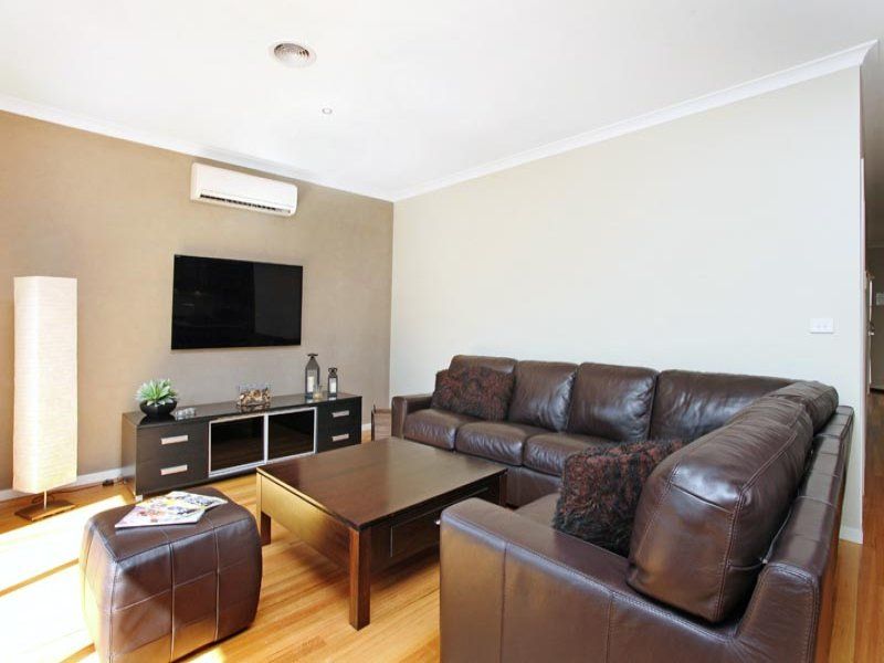 3/10-12 Kooyong Way, Caroline Springs - Thumbnail 5