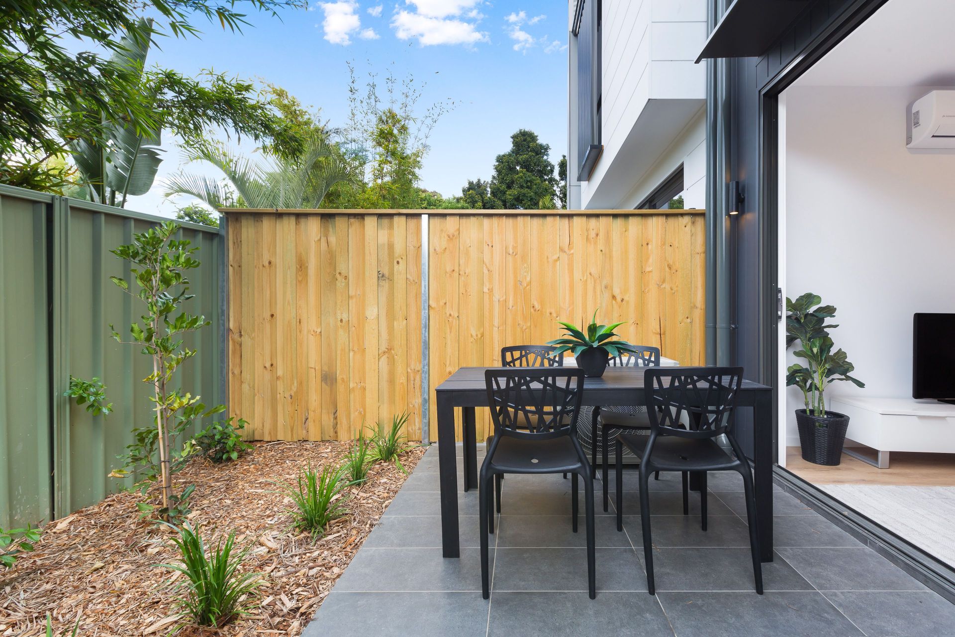 16 Ventura Avenue, MIRANDA, Miranda - Thumbnail 4