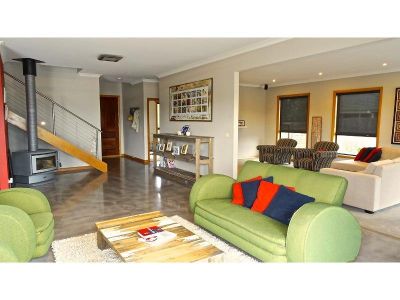 10 Lethborg Avenue, TURNERS BEACH, Turners Beach - Thumbnail 4