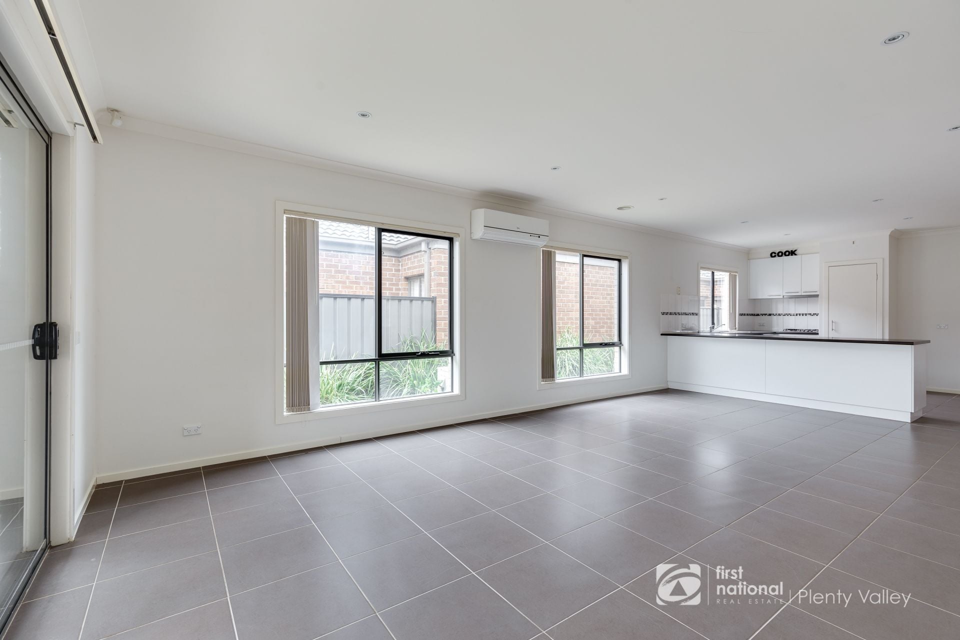 12 Dalziel Drive Mernda, Mernda - Thumbnail 5