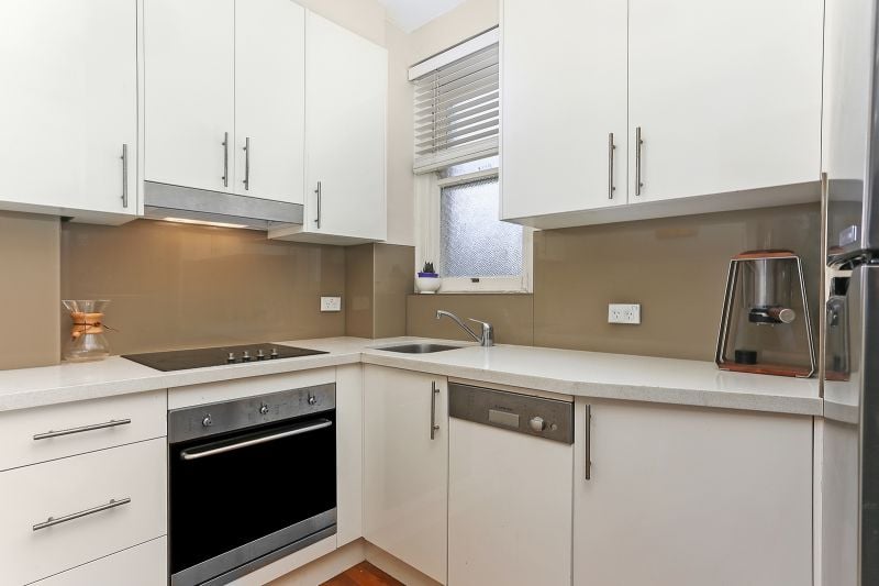 42/117 Macleay Street, Potts Point, Potts Point - Thumbnail 3