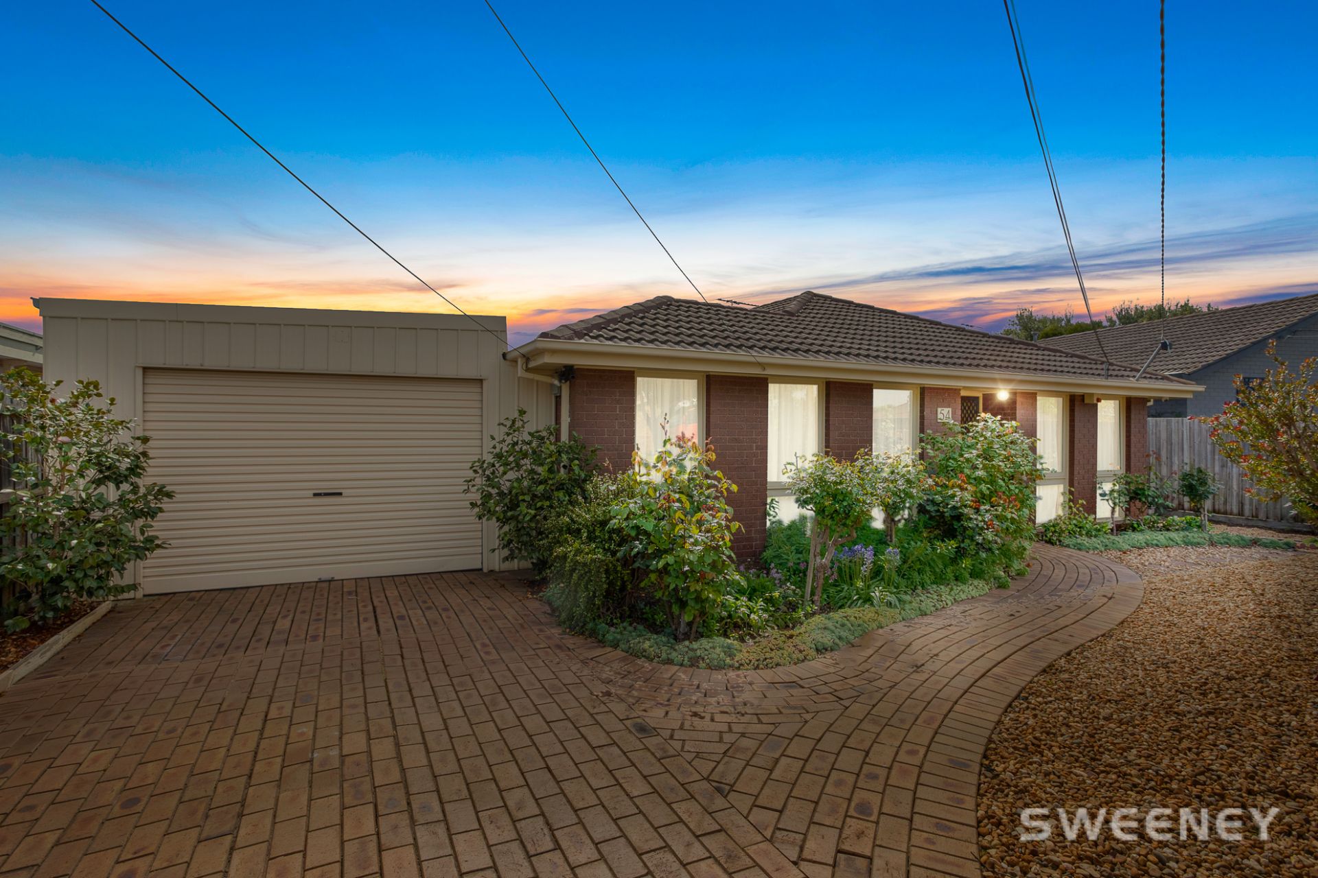 54 Spring Drive, HOPPERS CROSSING Sweeney Estate Agents