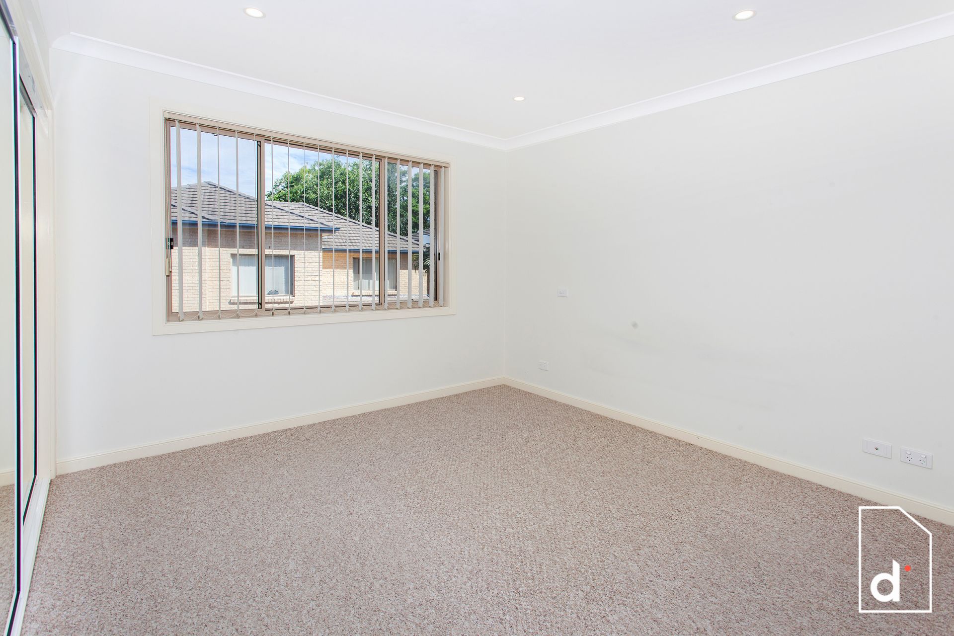 18/14 Raymond Road, Thirroul NSW