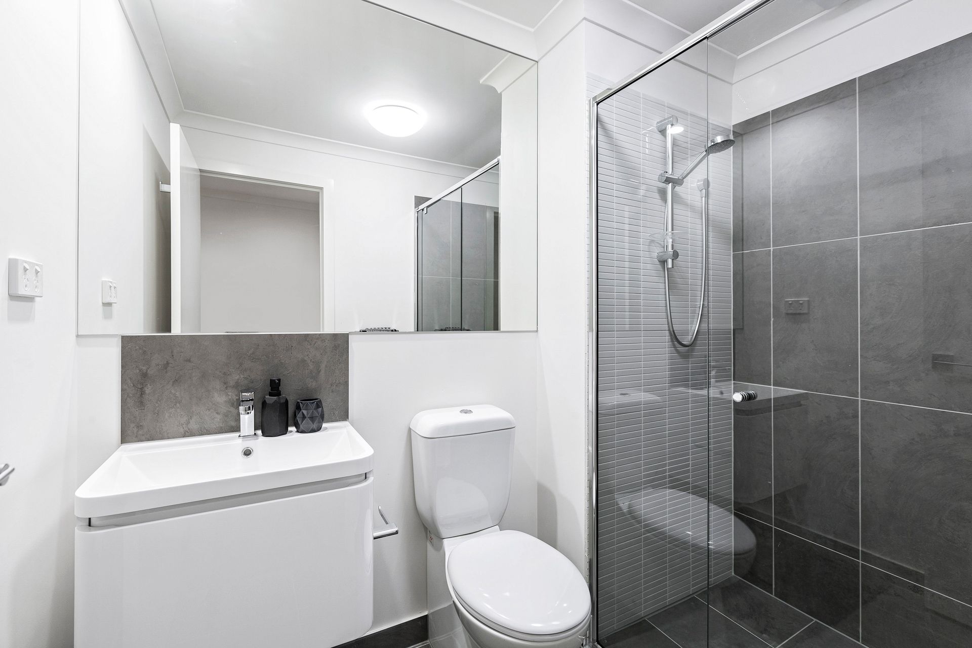 5/30 Clive Street, West Footscray - Thumbnail 6