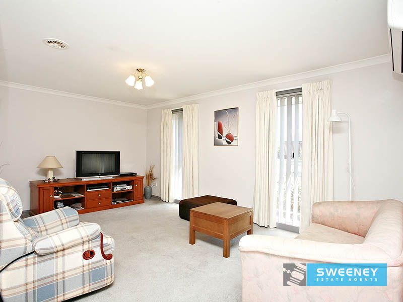 2 O'Connor Court, Altona Meadows - Thumbnail 3
