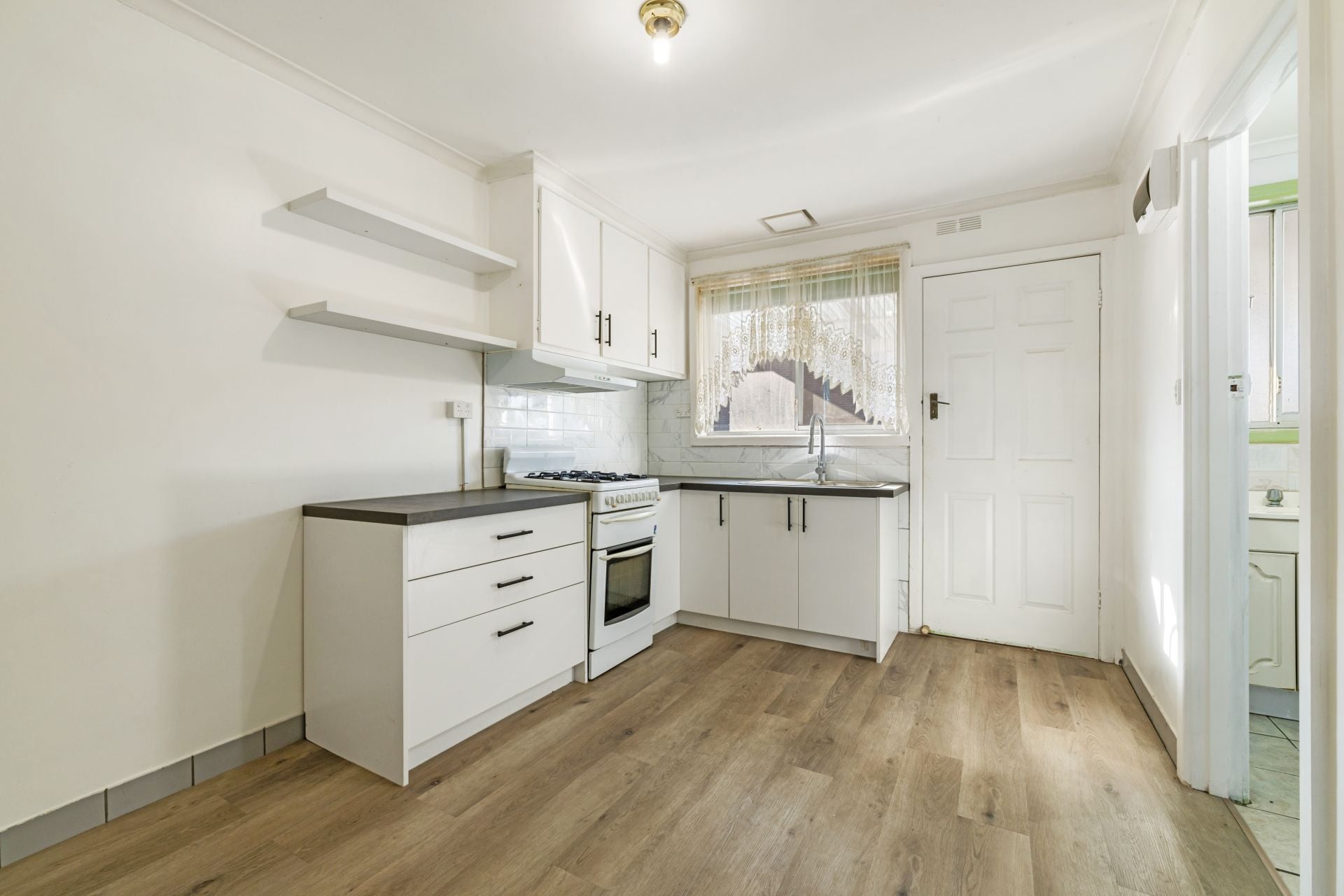 PERFECT LOW MAINTENANCE LIVING
