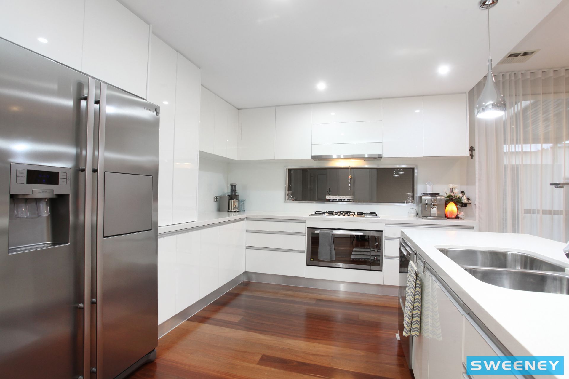 28 Marine Parade, Caroline Springs - Thumbnail 4
