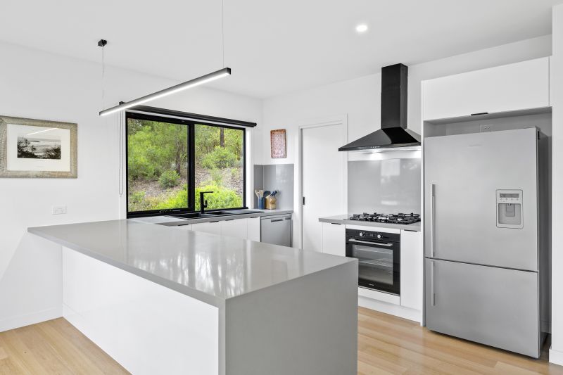 40 Narani Way, Fairhaven, VIC, Fairhaven - Thumbnail 3
