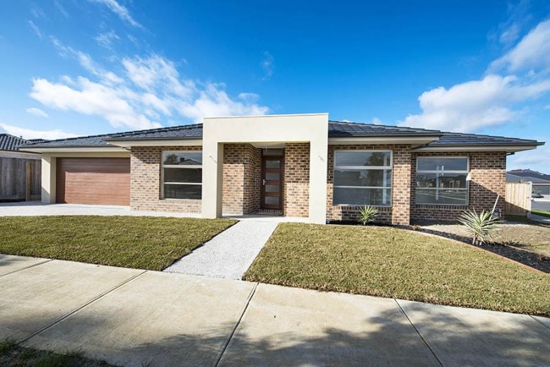 2 Basken Drive, South Morang