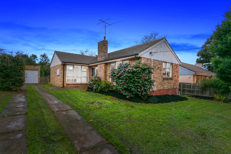 Real Estate For Sale 8 Parkmore Road Forest Hill , VIC
