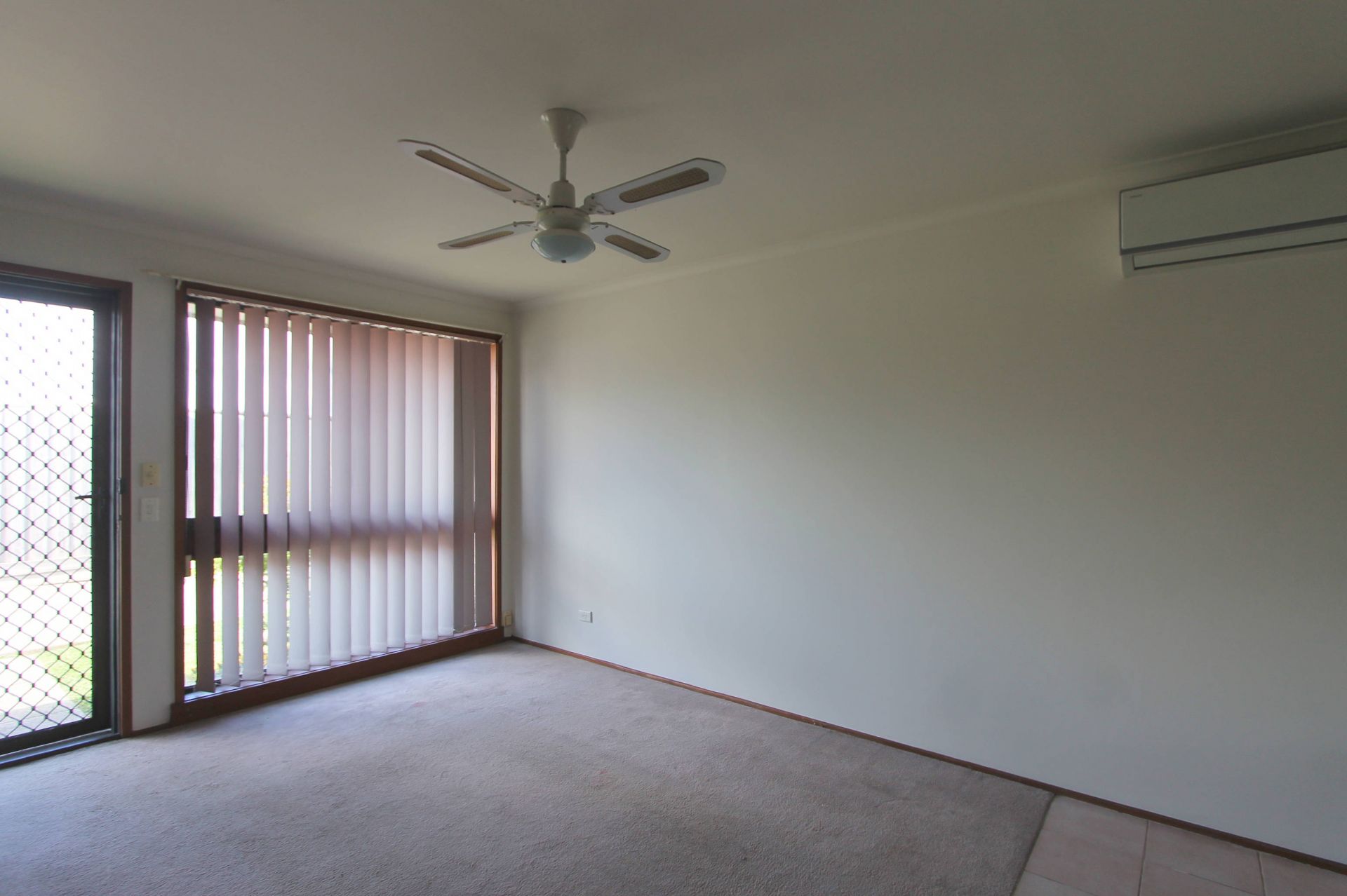 AFFORDABLE COMFORT IN GREAT LOCATION!!!