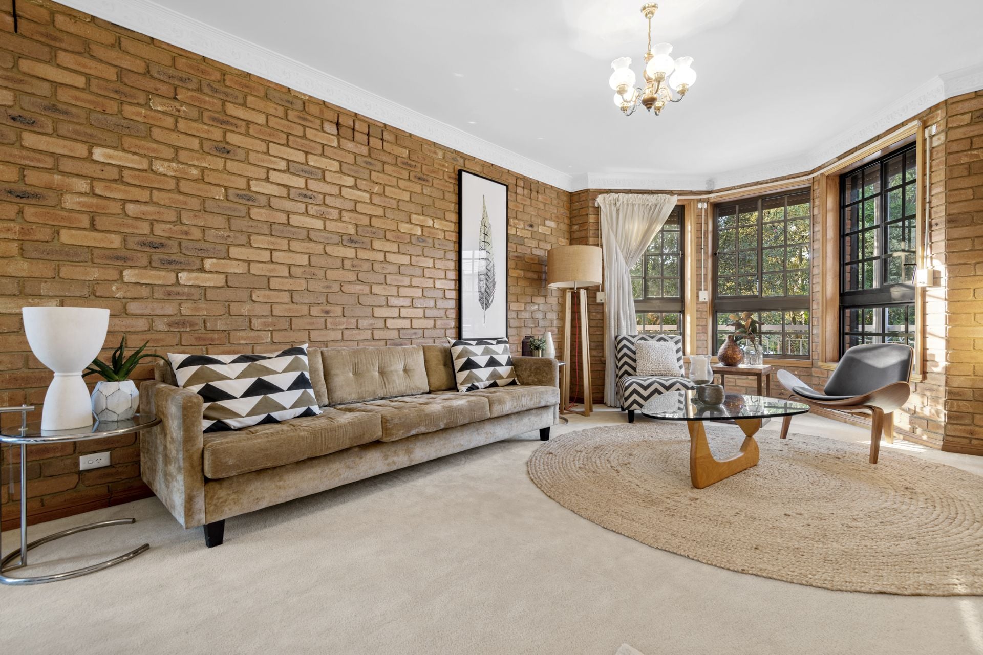 GOLDEN OPPORTUNITY ON GOLDSMITH