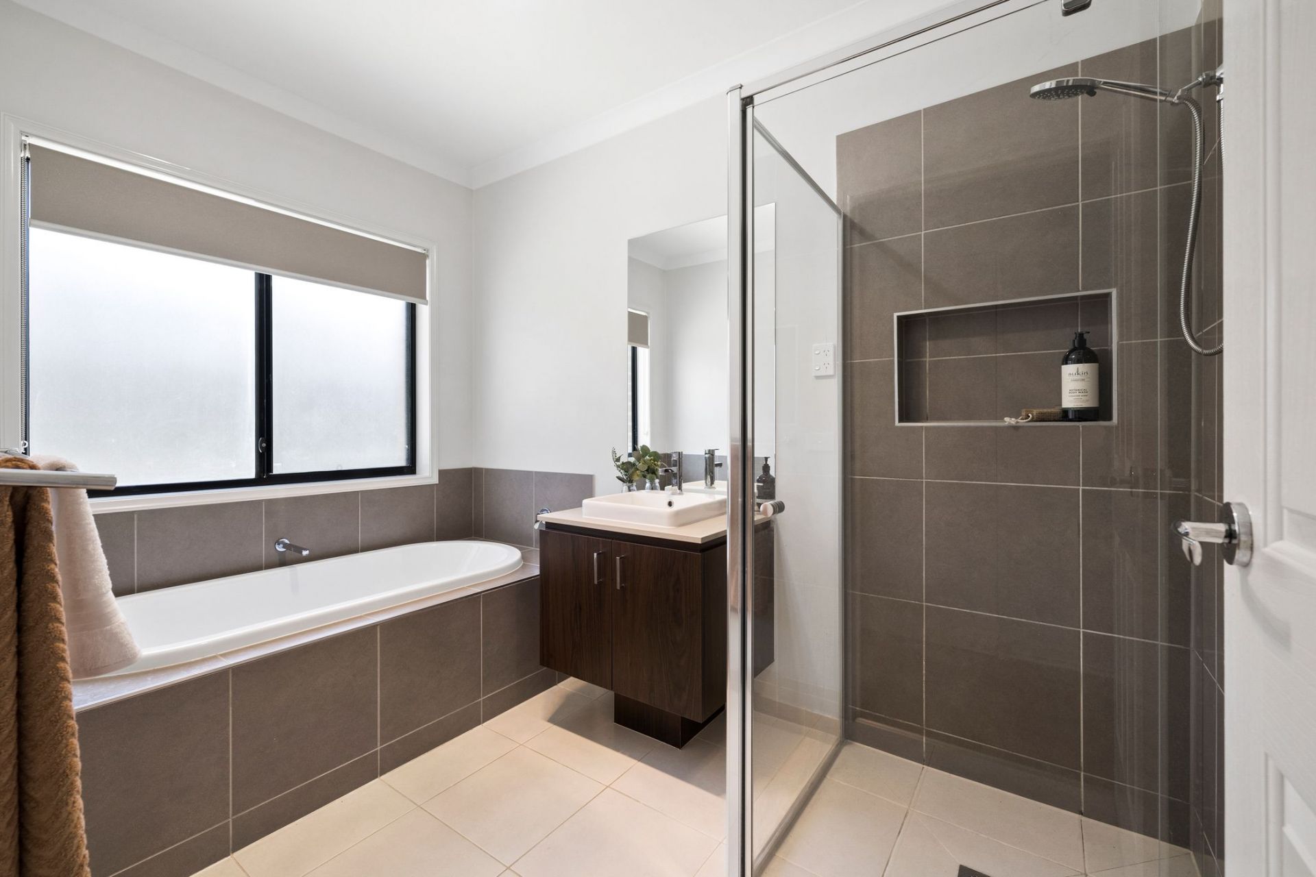 6 Tunbridge Street, Lucas Ballarat Real Estate Pty Ltd