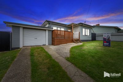 137 David Street, East Devonport, East Devonport - Thumbnail 2