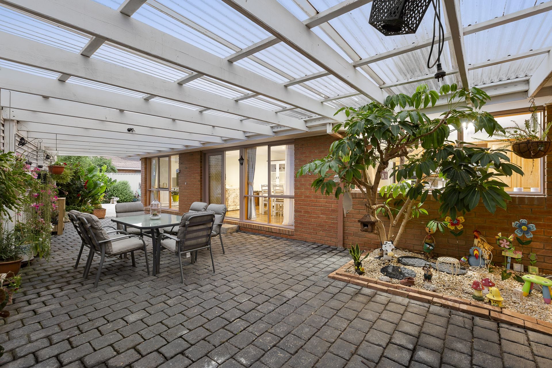 Desirable Discovery, Delightful Location