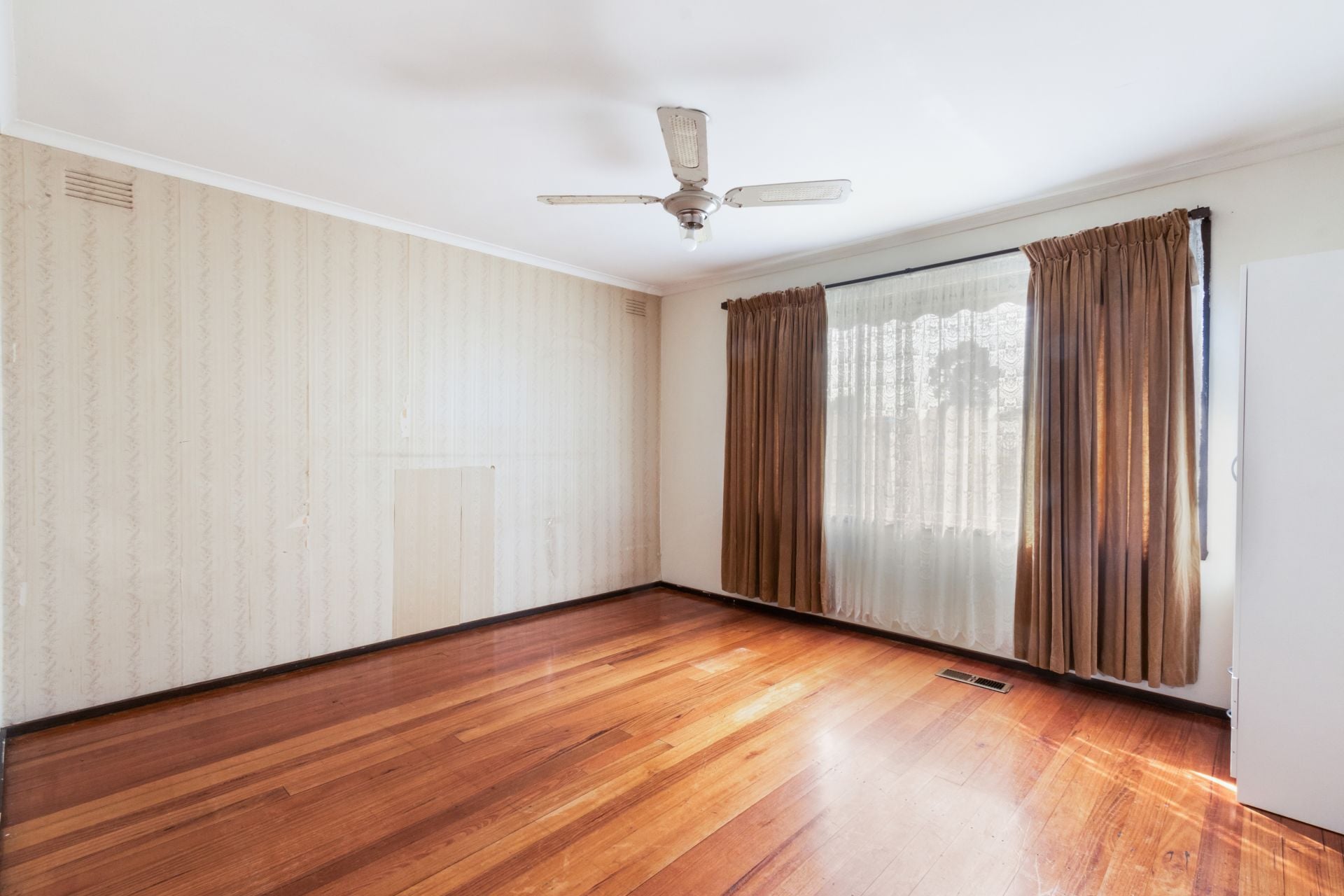 PRIME LOCATION MEETS AFFORDABILITY