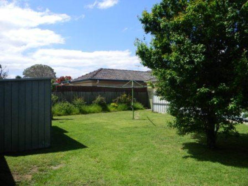 1 Delmont Avenue, Altona - Thumbnail 5
