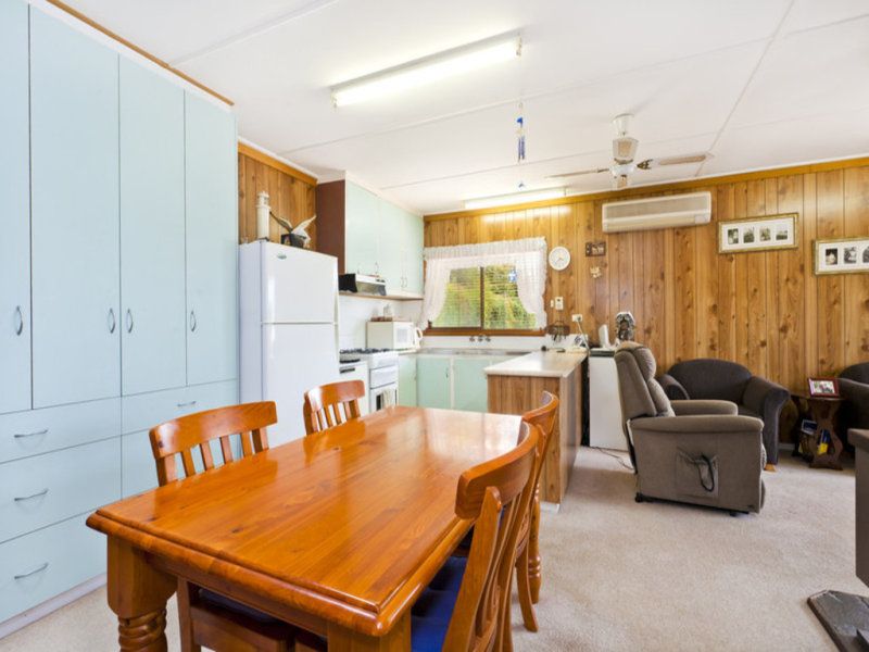 21 Great Ocean Road, Marengo - Thumbnail 4