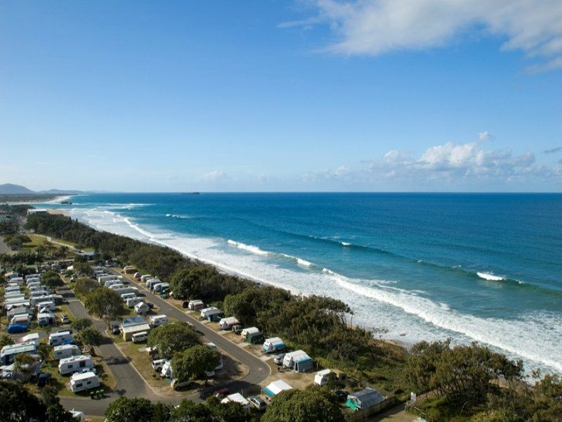 22/4 Beach Front Towers, Aerodrome Road, MAROOCHYDORE QLD, Aerodrome Road - Thumbnail 2