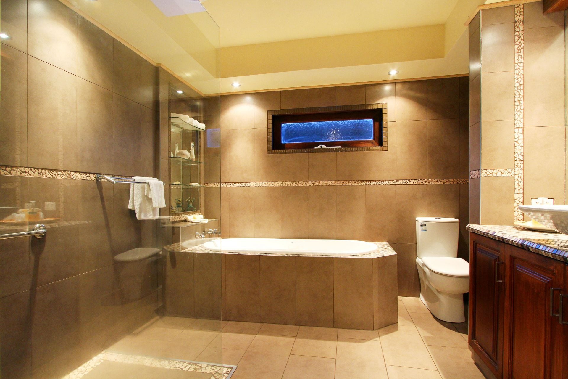 Perfect Blend Of Classic And Contemporary Style