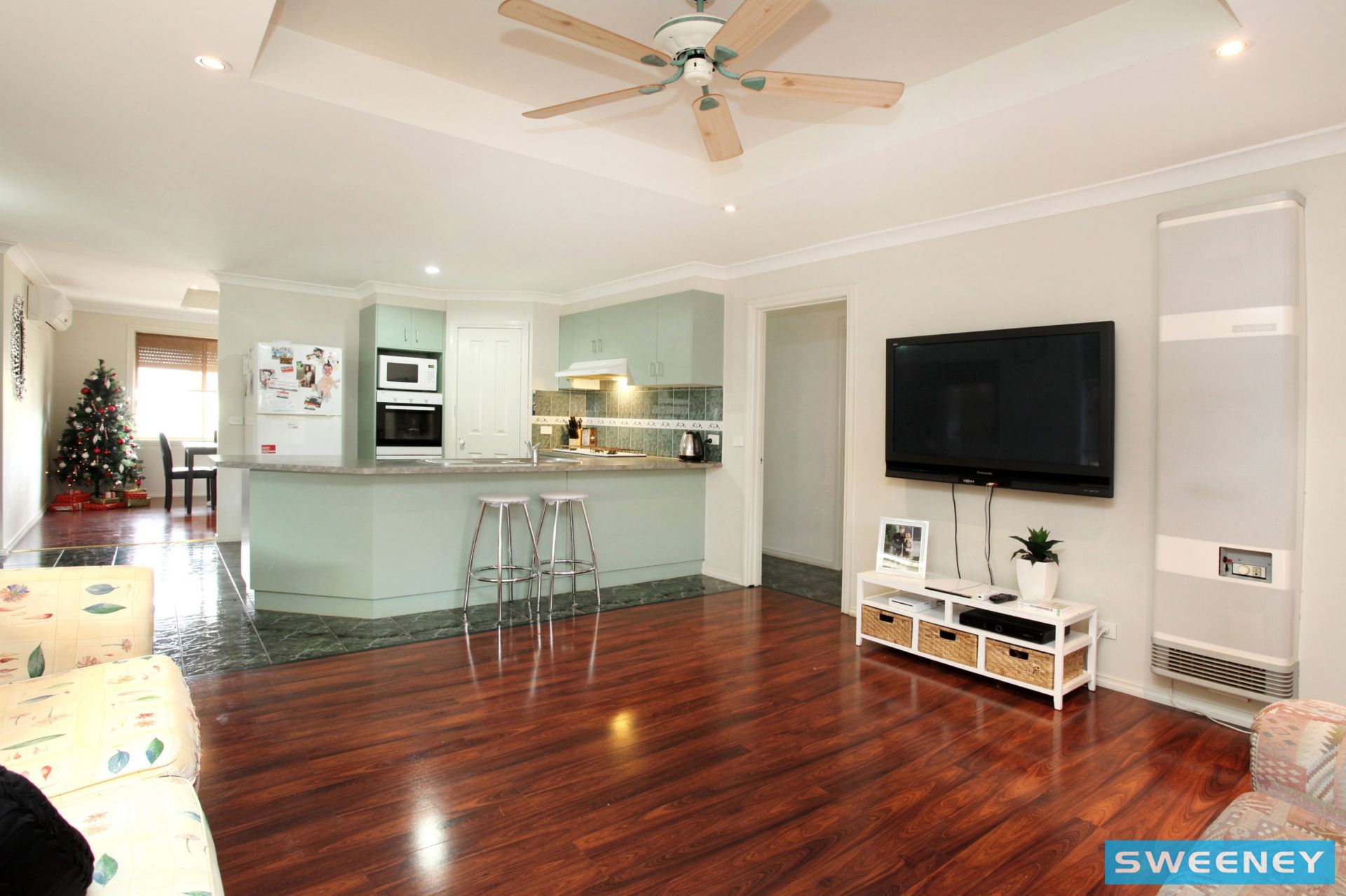 9 Howqua Way, Taylors Hill - Thumbnail 5