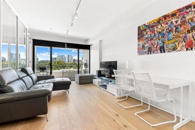 PRESTIGIOUSLY POSITIONED WITH AMAZING VIEWS