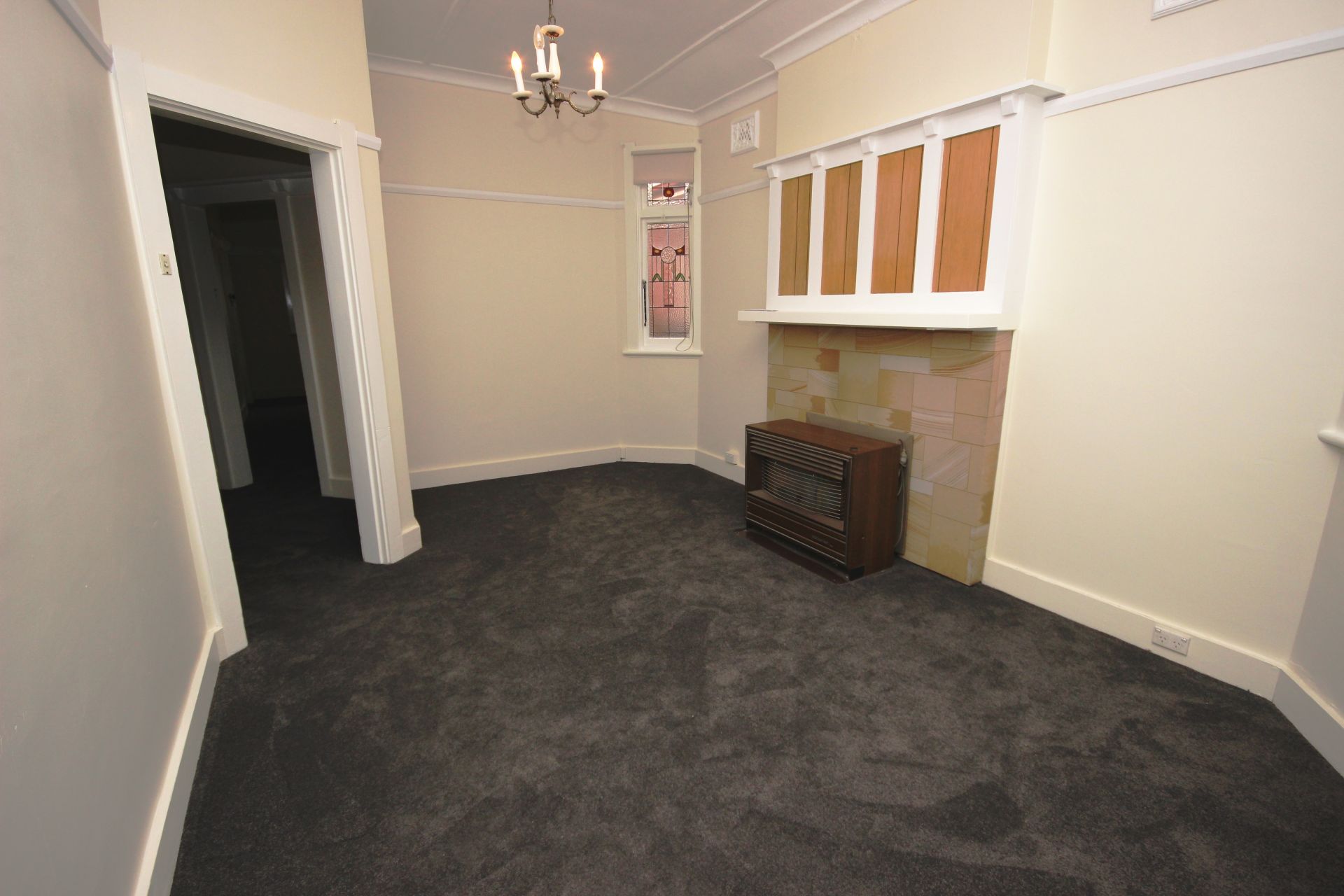 9 Lithgow Street, Goulburn Goulburn First National Real Estate