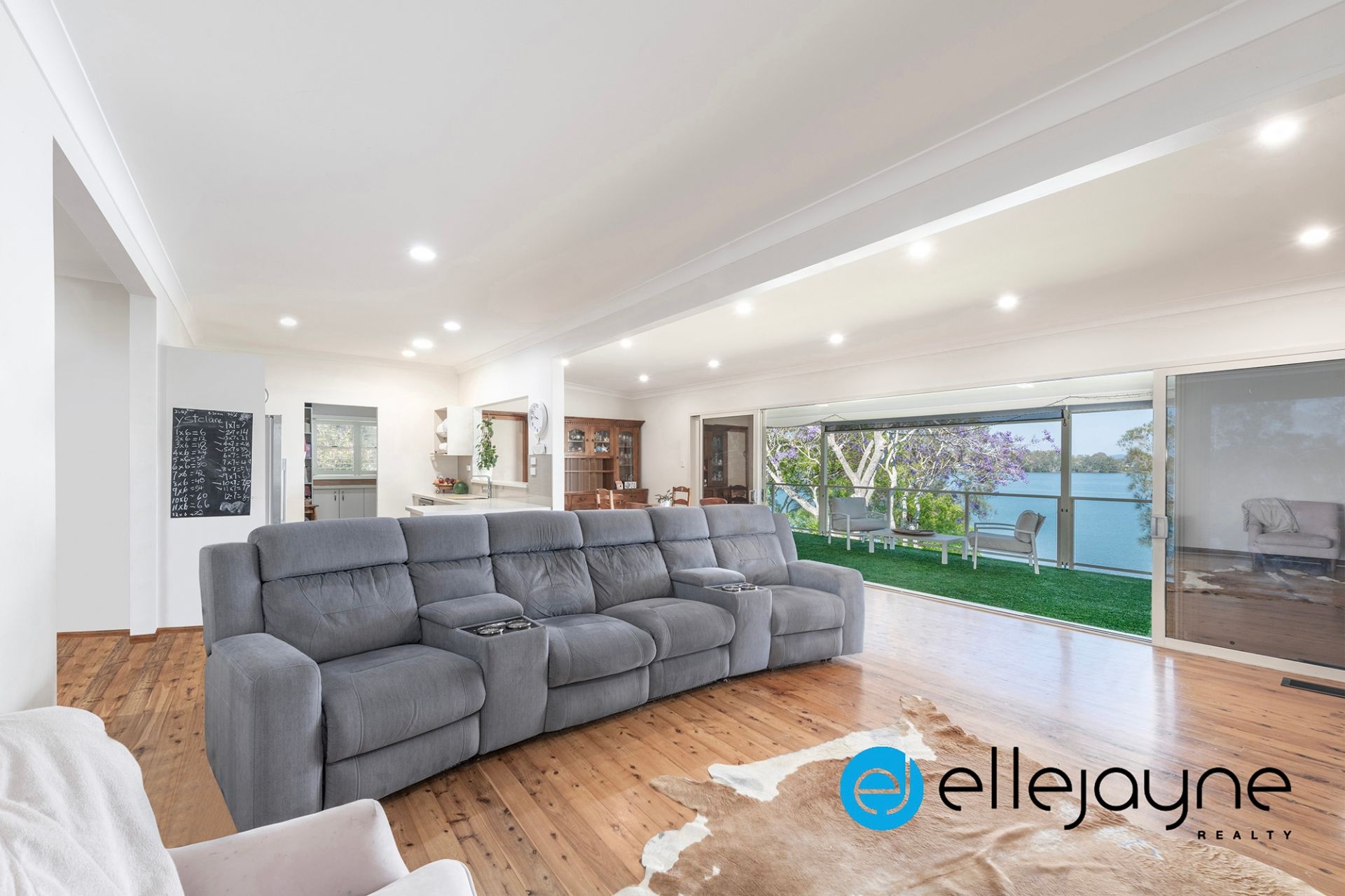 31 Macquarie Road, Mannering Park Ellejayne Realty Pty Ltd