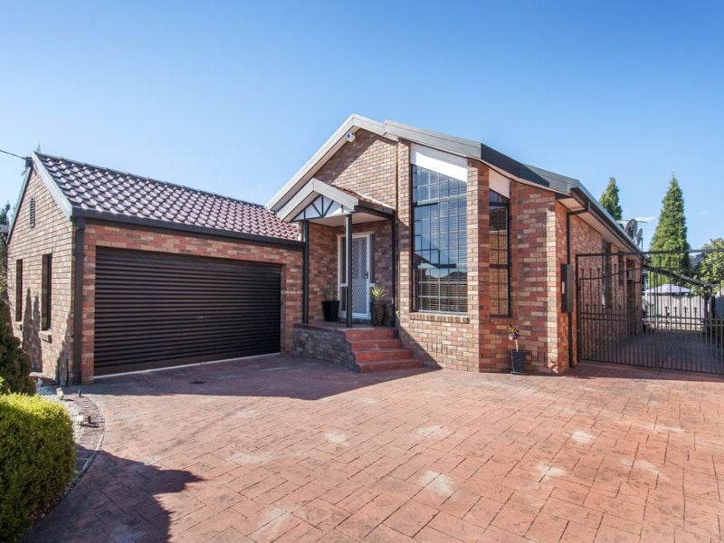 24 Gillwell Road LALOR, Lalor - Thumbnail 2