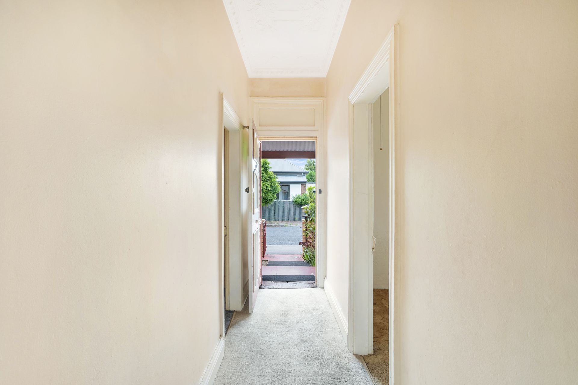 19 Dent Street, Islington - Thumbnail 3