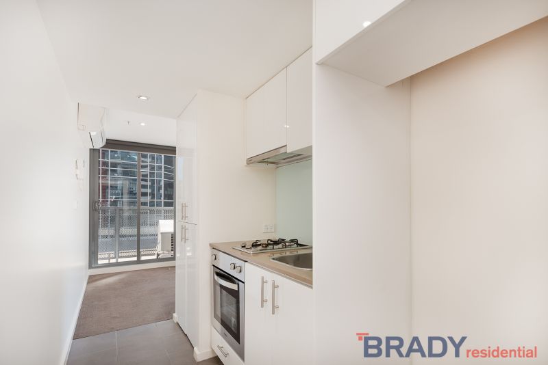 806/8 Exploration Lane MELBOURNE VIC, Melbourne - Thumbnail 4
