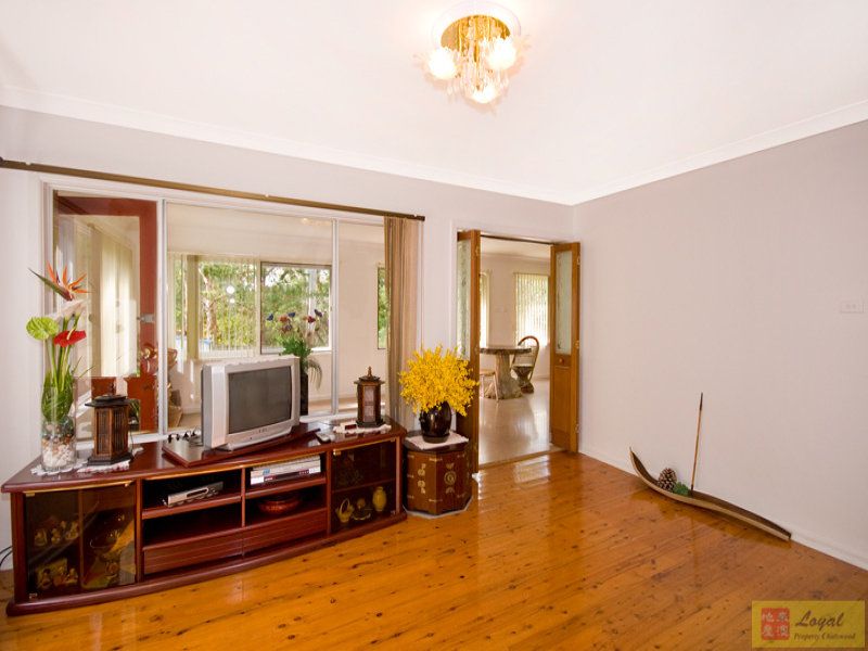 12 Wyuna Road WEST PYMBLE NSW, West Pymble - Thumbnail 7
