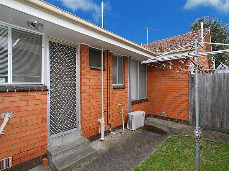 Great Location, Great Opportunity!