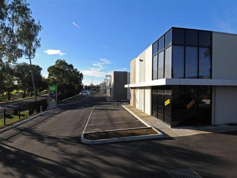 AS NEW 118SQM WAREHOUSE- M & M BUSINESS PARK
