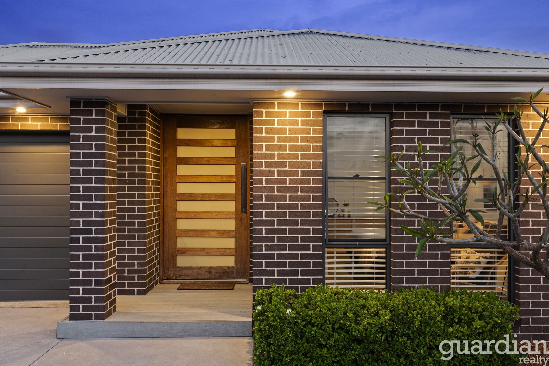 26 Chessington Terrace Beaumont Hills NSW, Beaumont Hills - Thumbnail 3