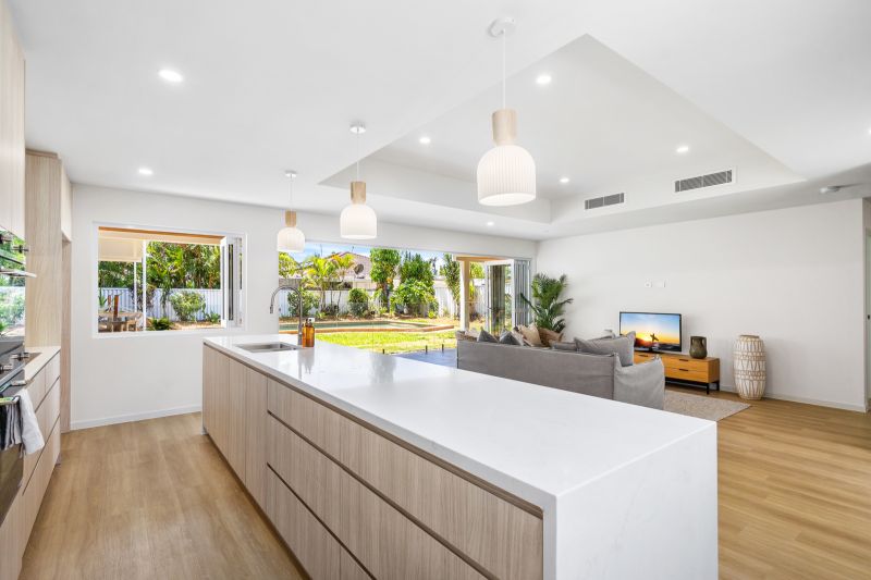 $ 1,490,000, Sorrento - Thumbnail 3