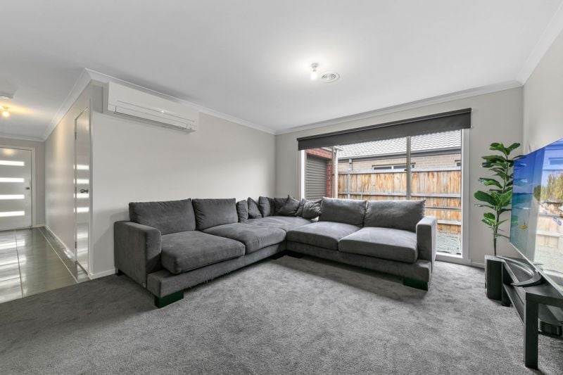 22 Meadowlea Cresent, Pakenham - Thumbnail 8