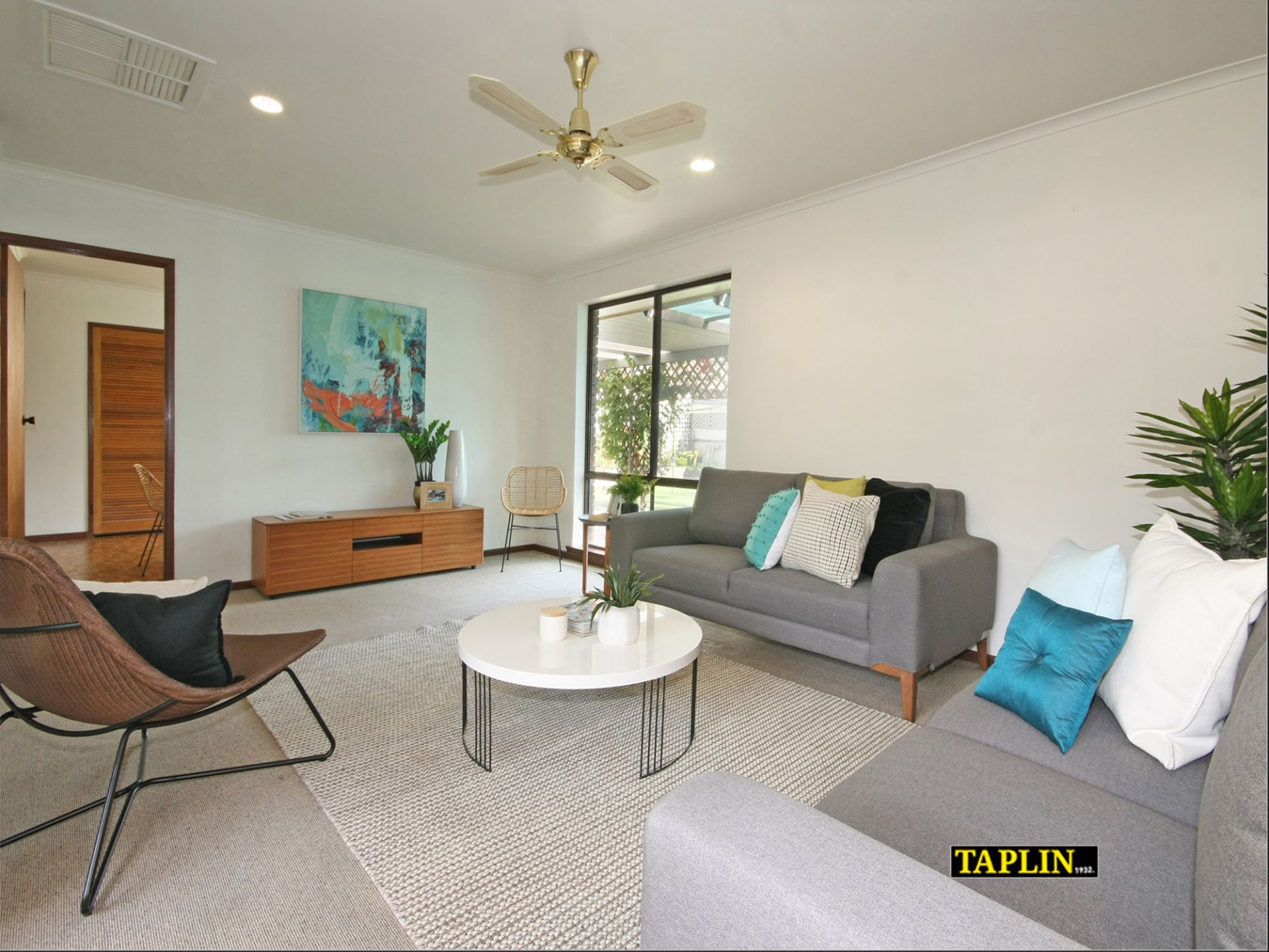 3 Brook Drive, Aberfoyle Park Taplin Real Estate