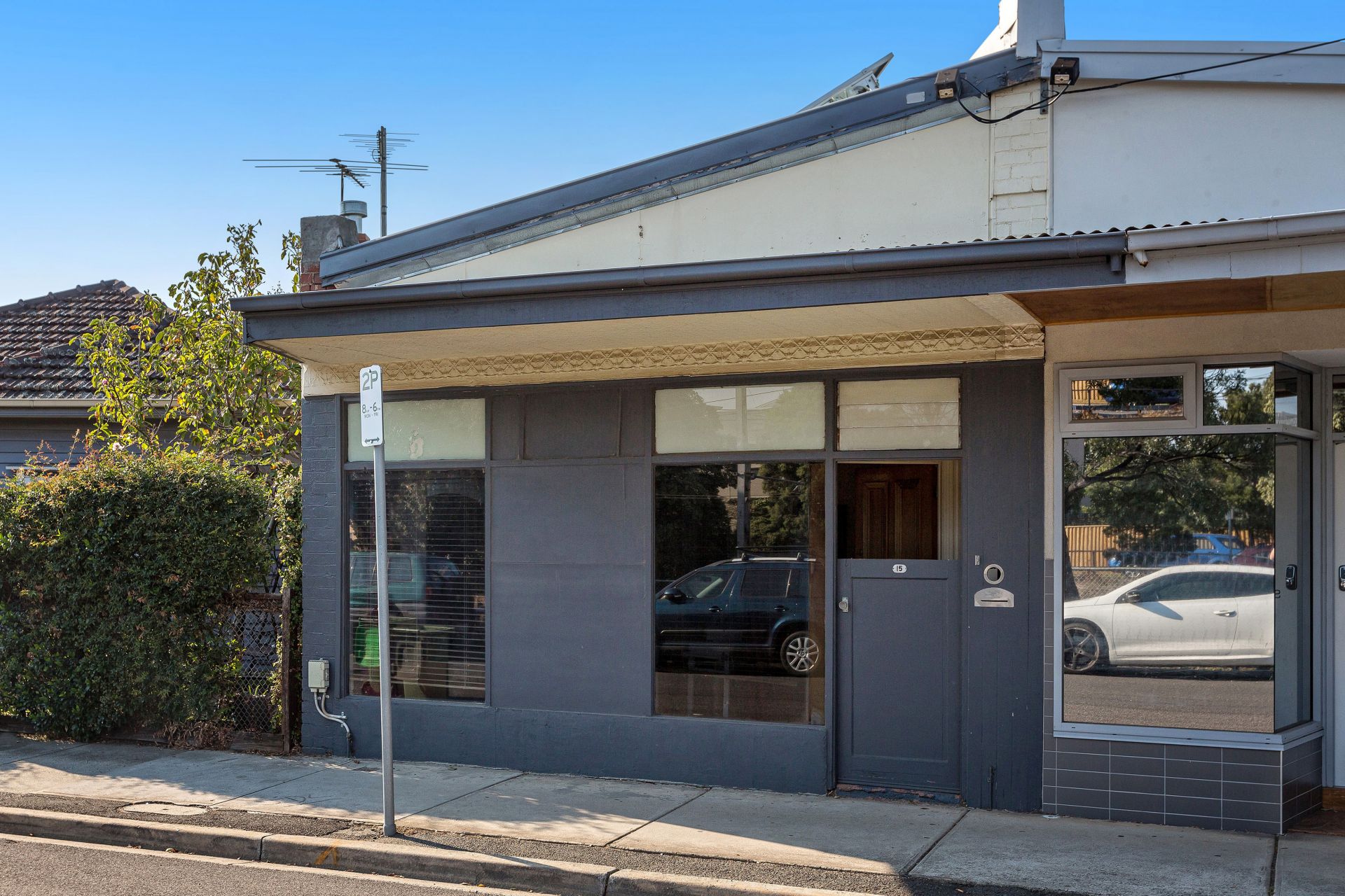 15 Bellairs Avenue, Seddon - Thumbnail 2