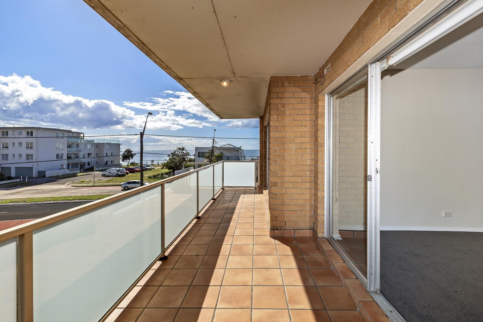real-estate-for-lease-8-1209-pittwater-road-collaroy-nsw