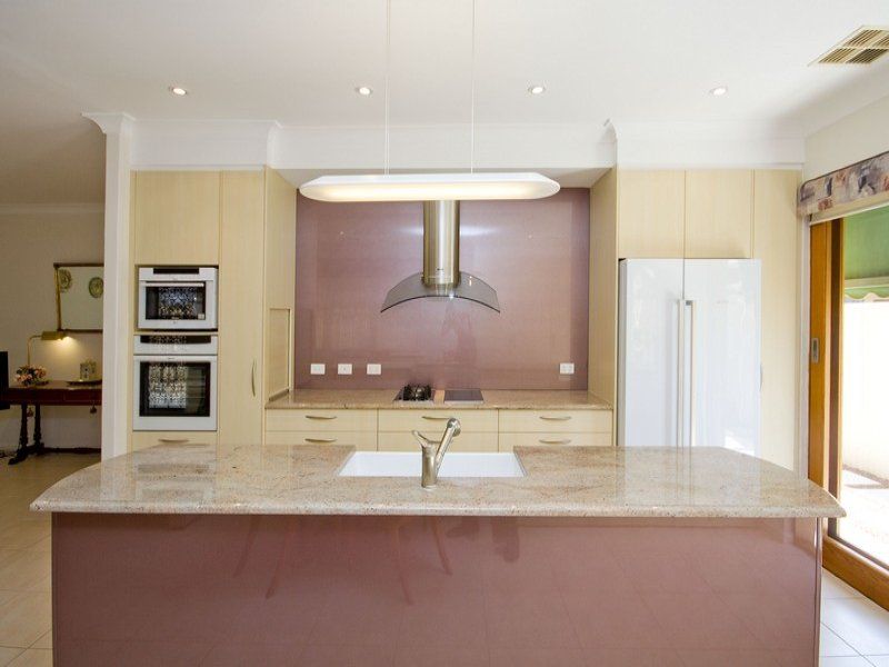 4/20 Dunbar Terrace Glenelg East 5045
