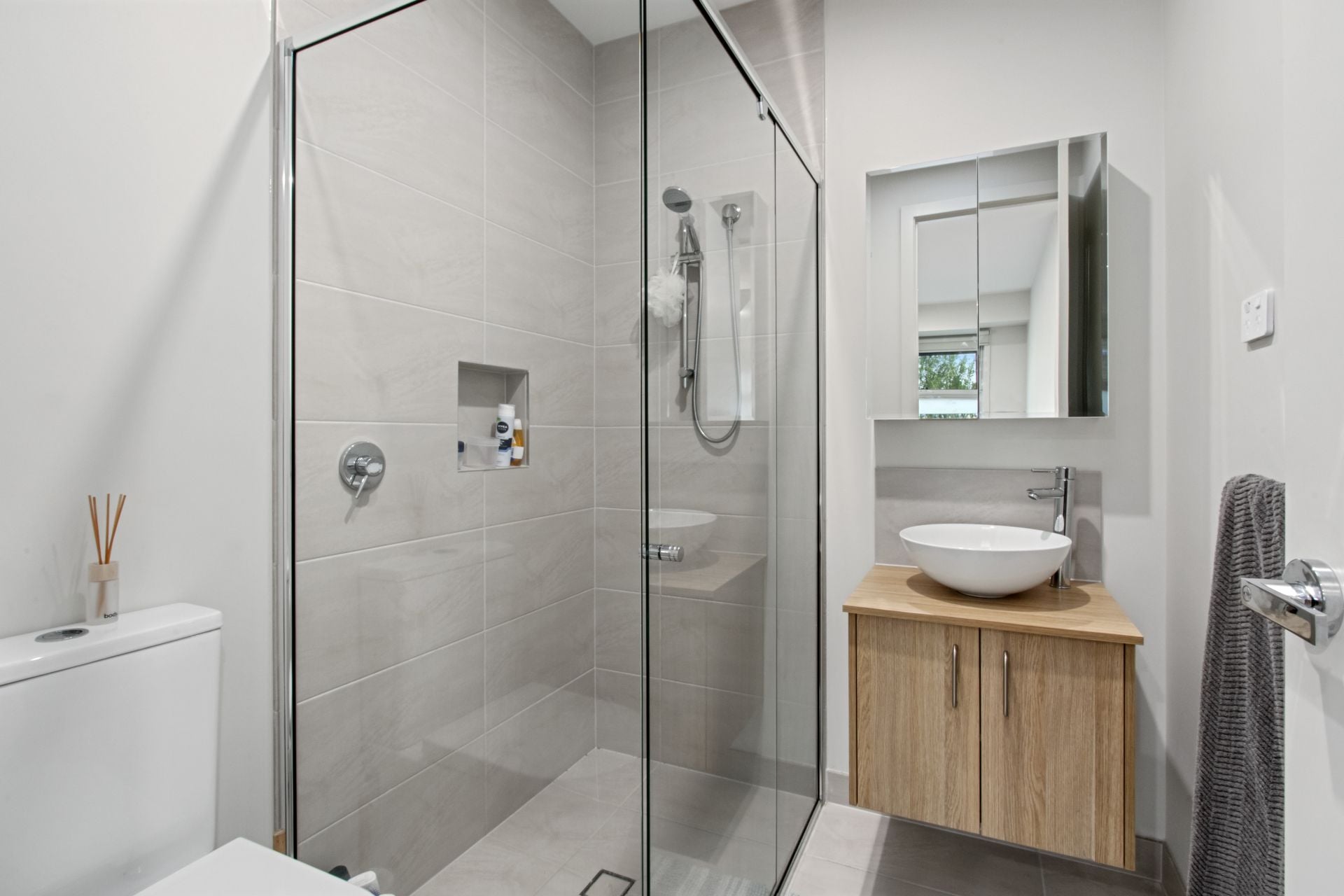 Executive Residence in Ideal Locale