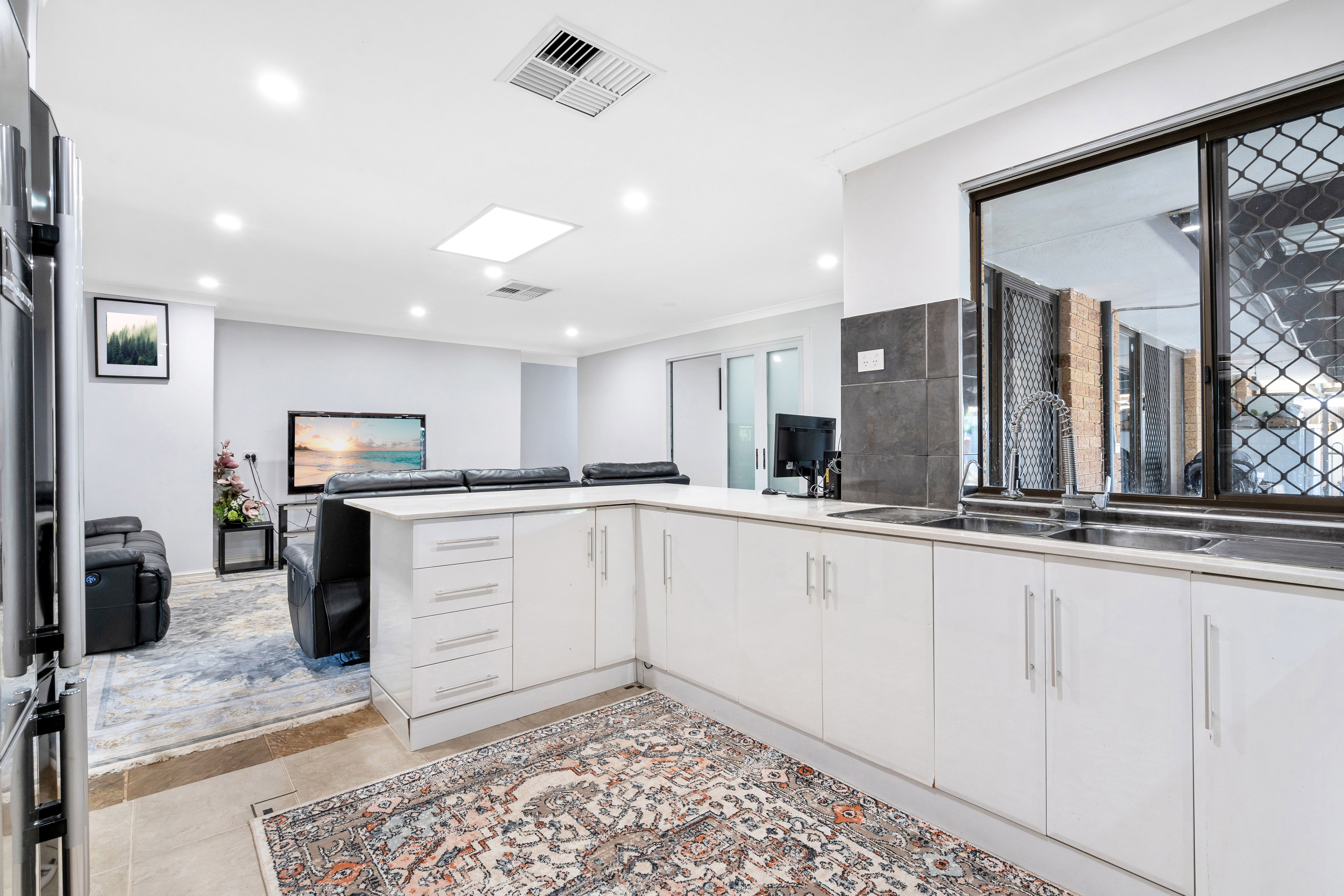 4 Camelot Place, Camillo