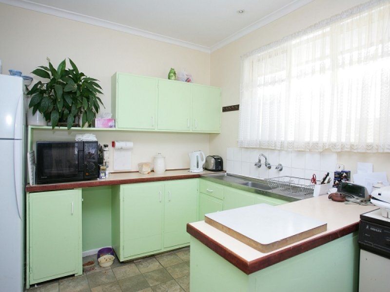 61 Purnell Street, Altona - Thumbnail 4
